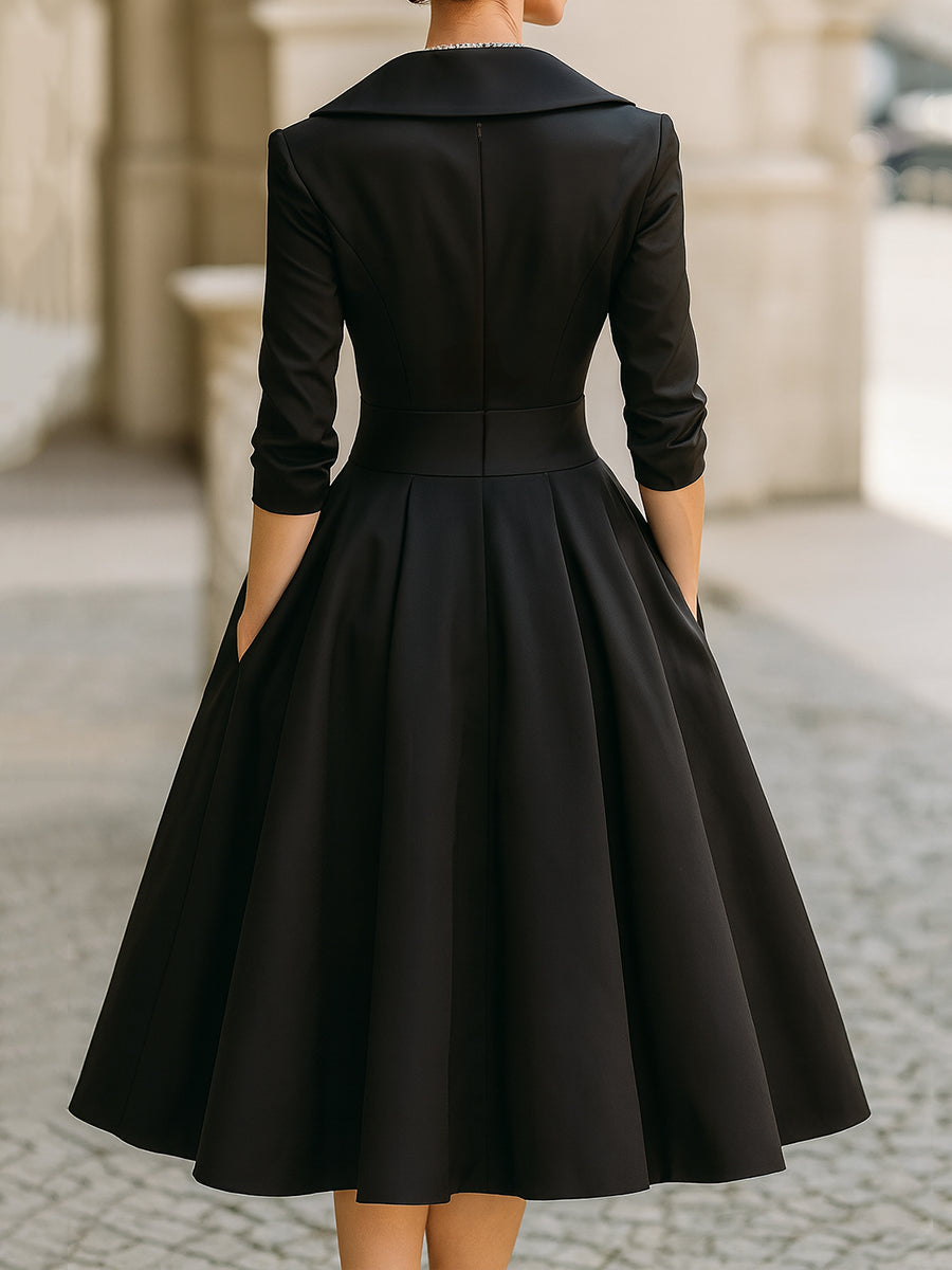 Elegantes Abendkleid mit V-Ausschnitt