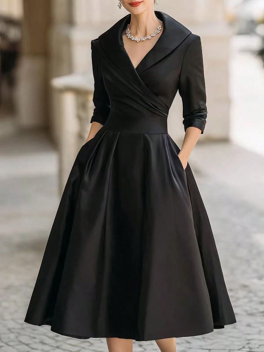 Vivienne Wickel-Midikleid mit Schalkragen