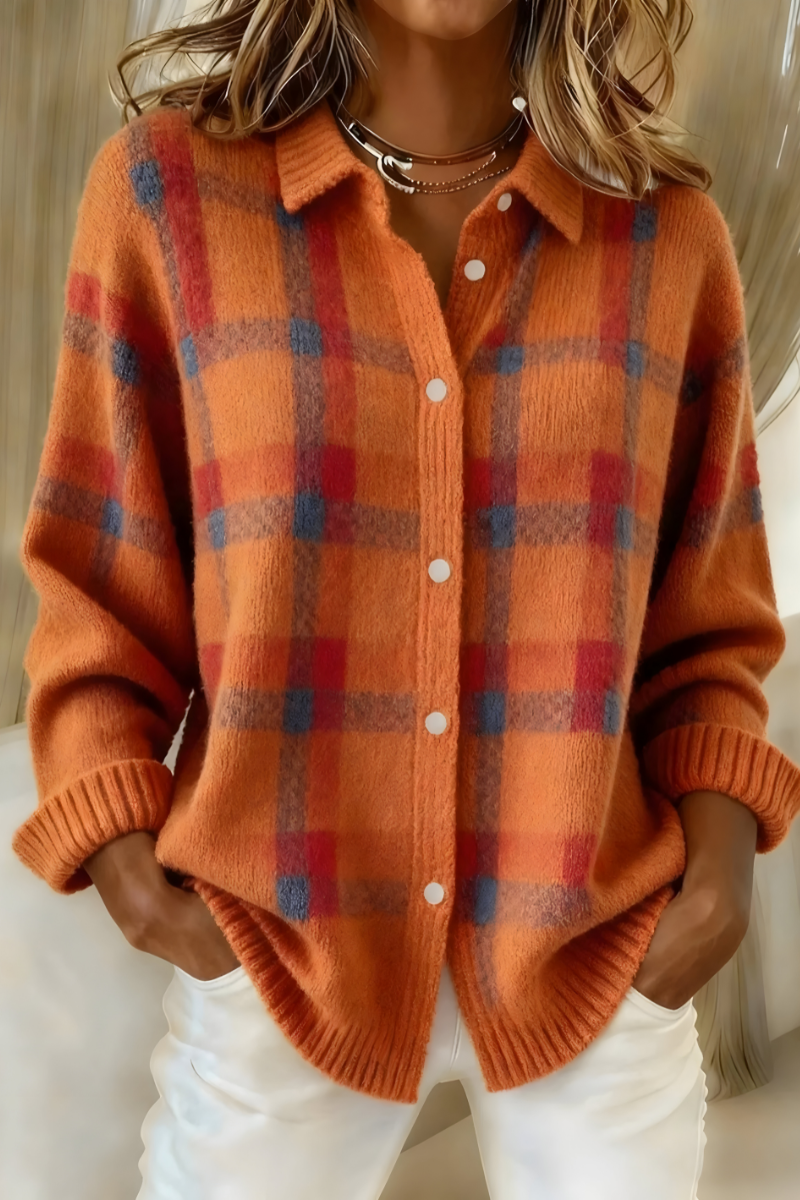 Karierte Strickjacke