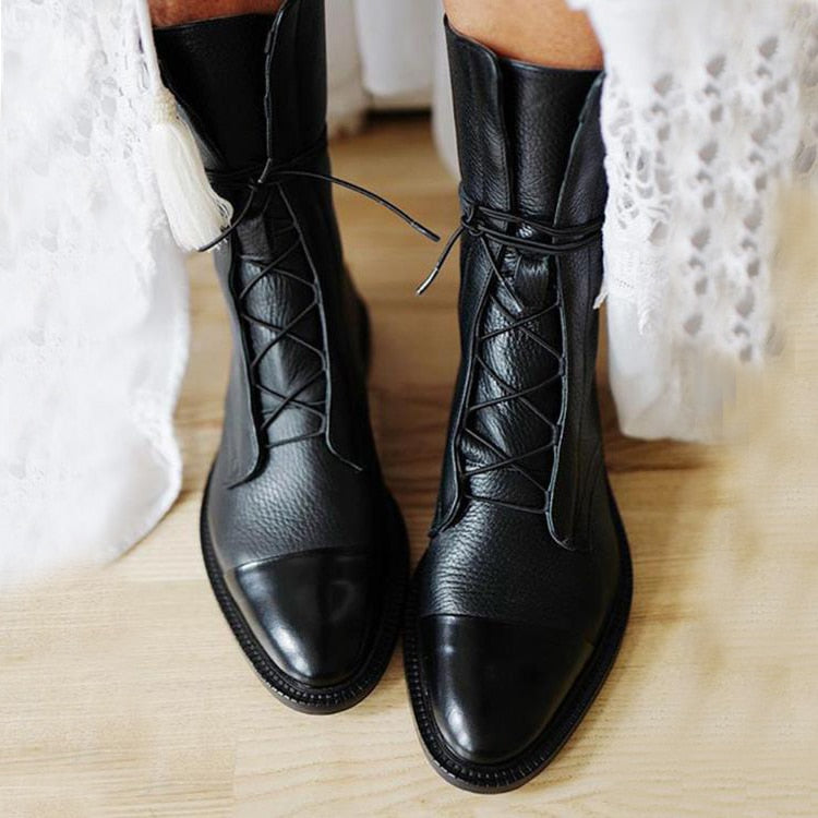 Elegante Schnür-Stiefeletten