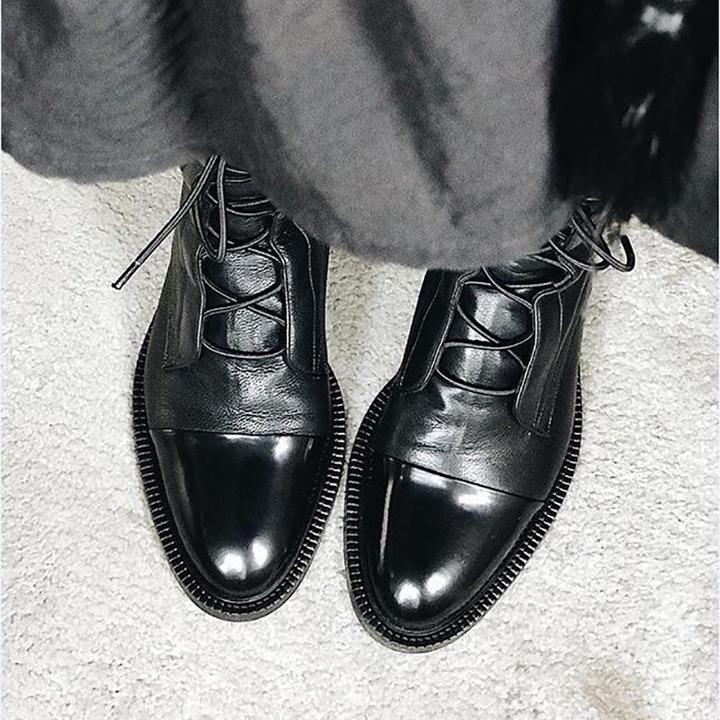 Elegante Schnür-Stiefeletten