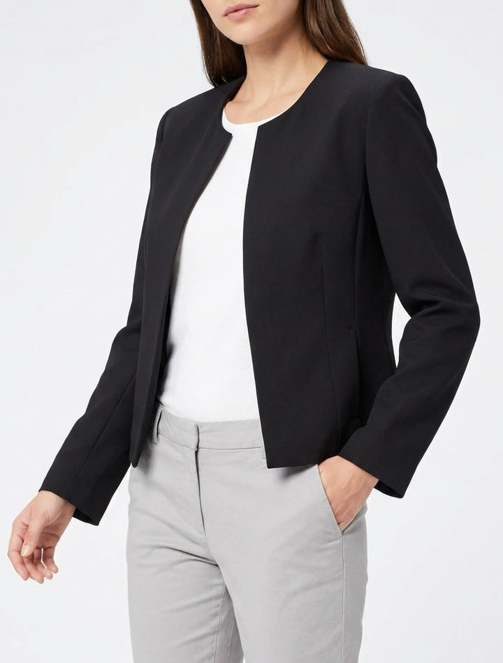 Gerade geschnittene Jacke mit Rundhalsausschnitt