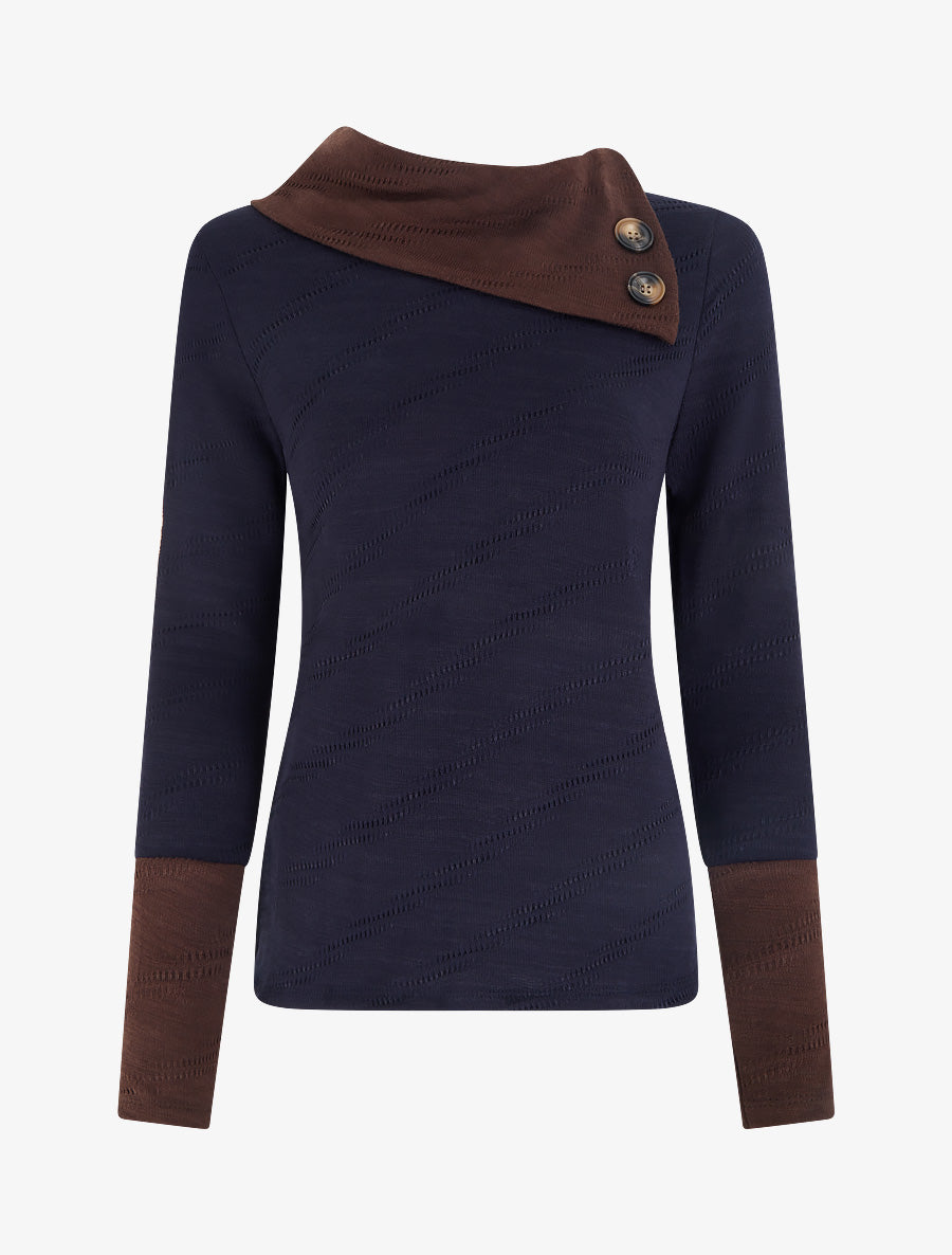 Pull mit strukturiertem Strick und Knopfkragen