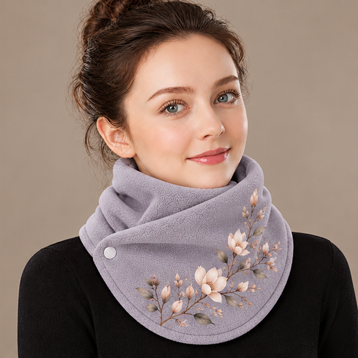 Eleganter floraler Fleece-Halswärmer für Damen – weich und kuschelig