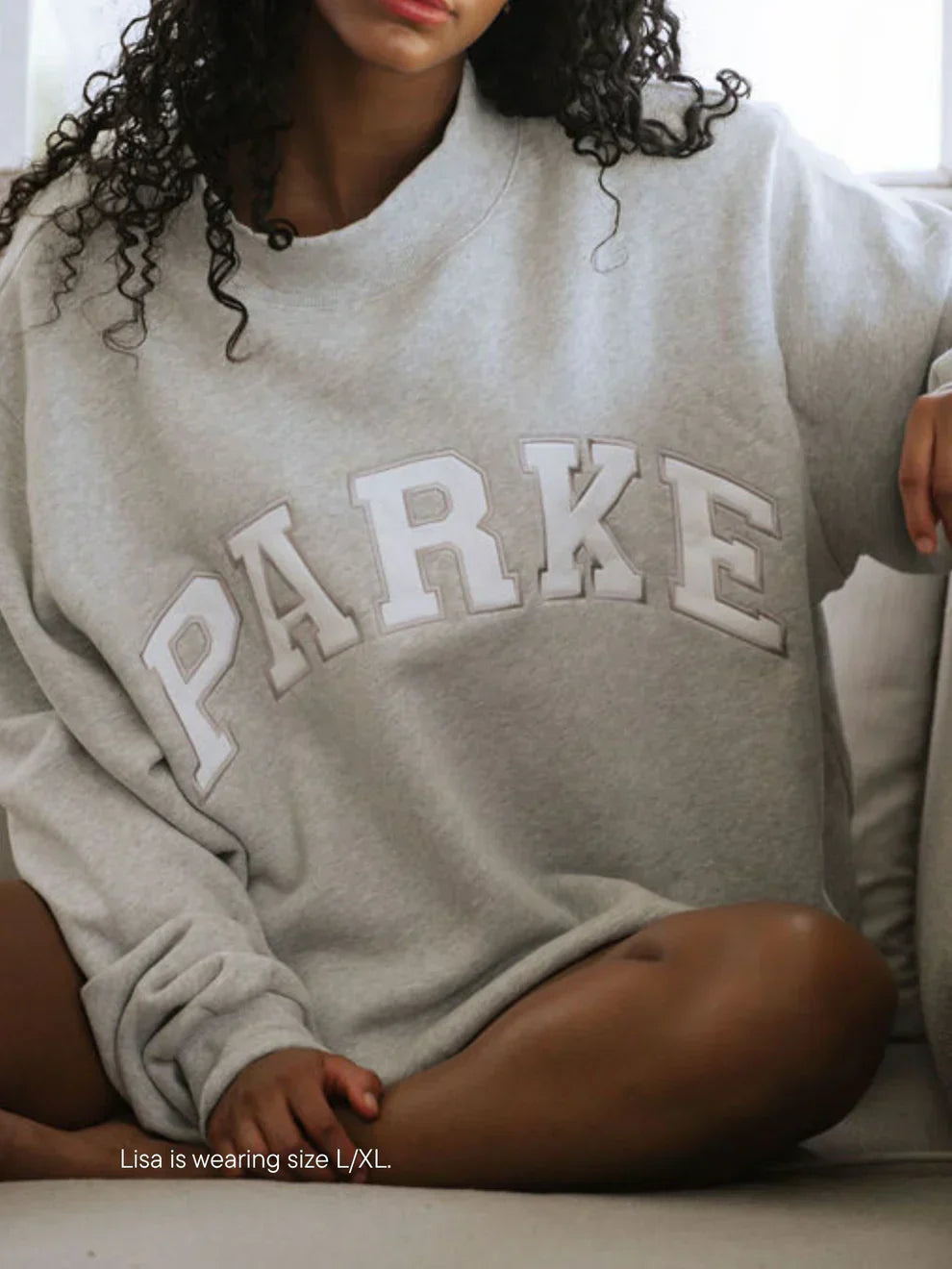Damen Oversized Hoodie mit Chenille-Schriftzug