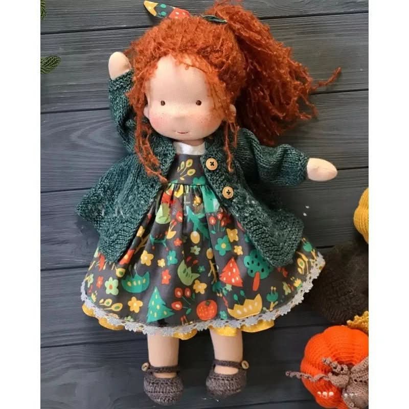 Selina Handgefertigte Waldorf-Puppe aus Baumwolle