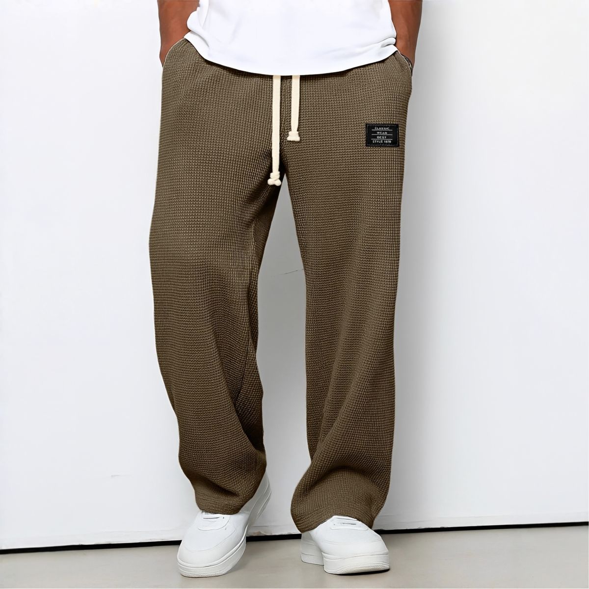 Bequeme Herrenhose mit weiter Passform und verstellbarem Bund