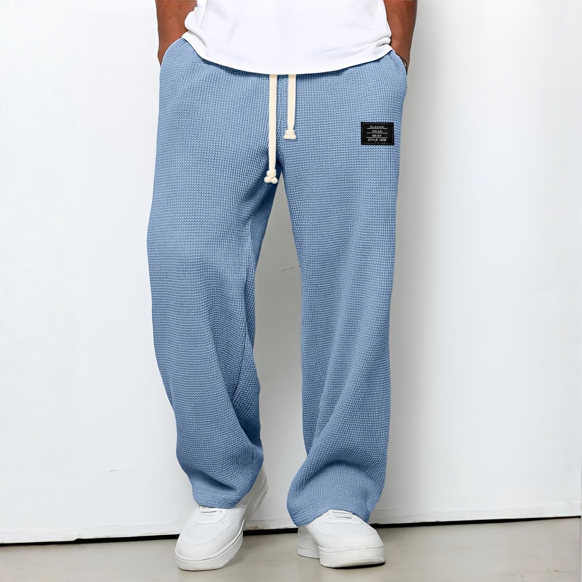 Bequeme Herrenhose mit weiter Passform und verstellbarem Bund