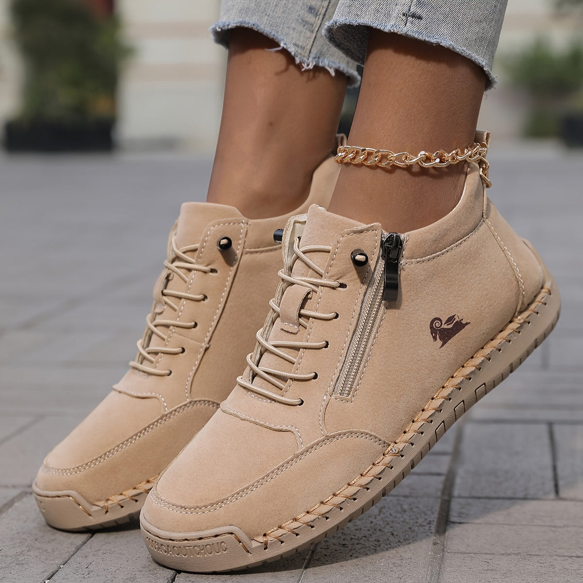 Bequeme Damen-Sneakers mit Schnürung