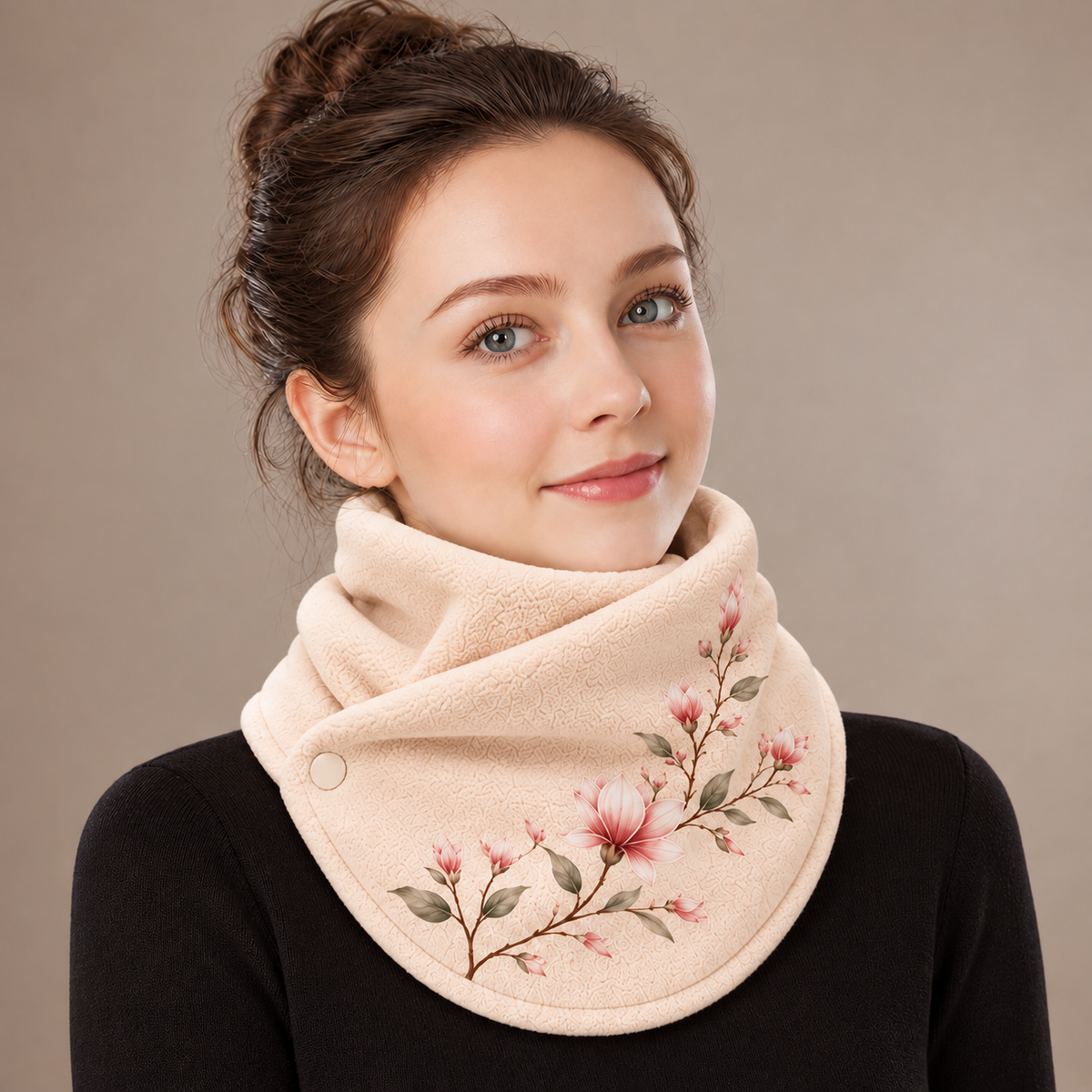 Eleganter floraler Fleece-Halswärmer für Damen – weich und kuschelig