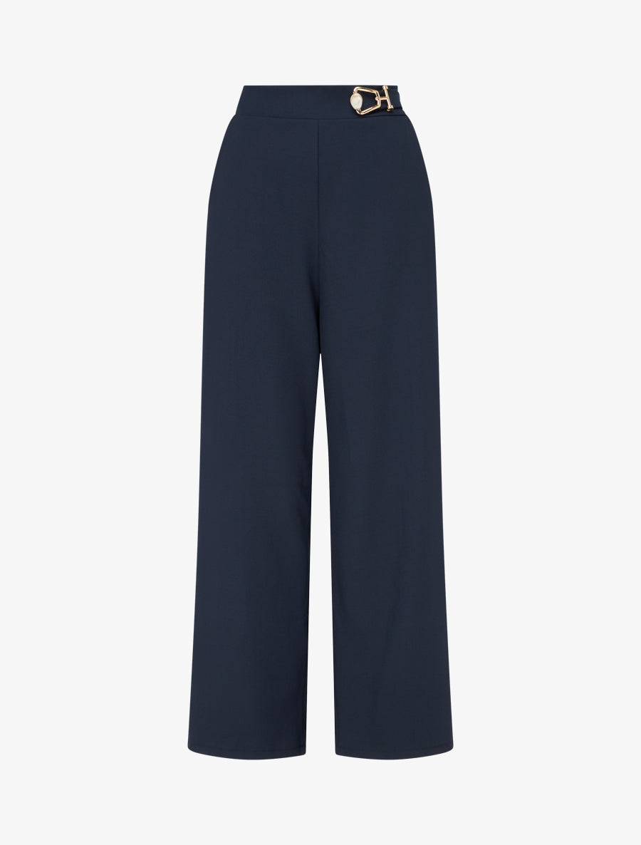 Fließende High-Waist-Hose mit Schmuckdetail