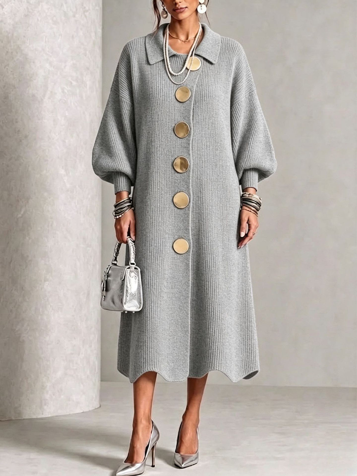 Langärmliges Durchgeknöpftes Kleid