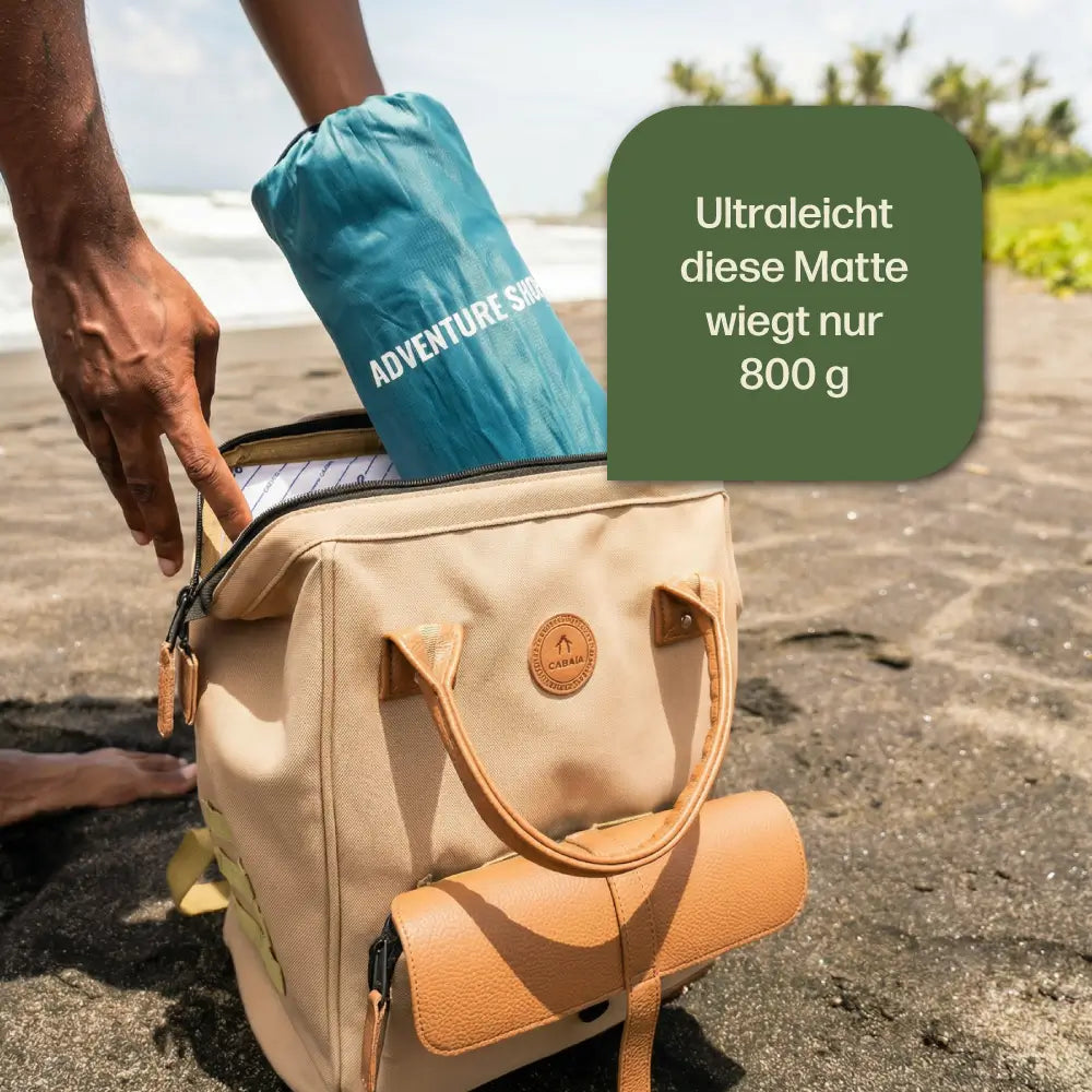Isomatte mit integrierter Luftpumpe, ultrakompakt und wasserdicht